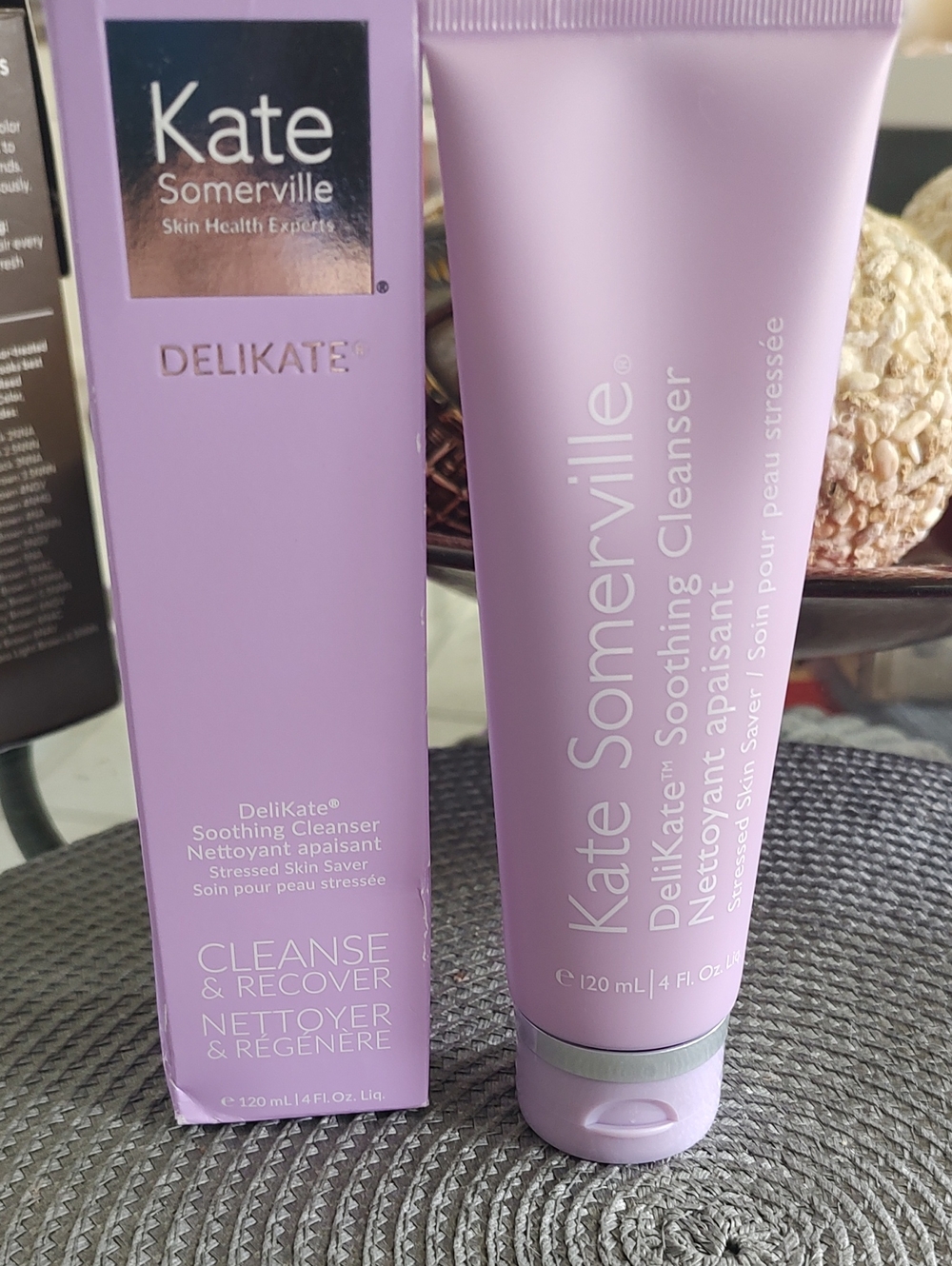 Kate Somerville Delikate Soothing Cleanser